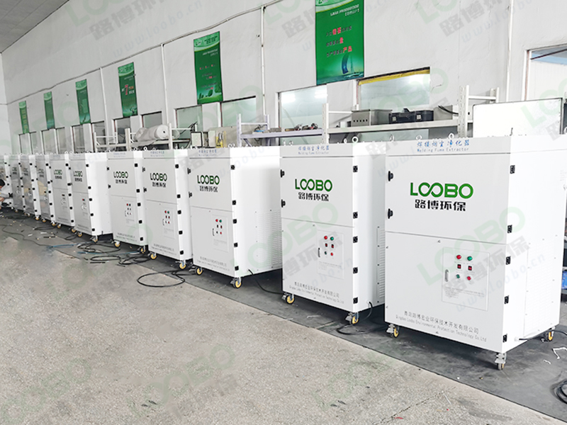 移動式焊煙凈化器發(fā)貨.jpg 移動式焊煙凈化器發(fā)貨.jpg