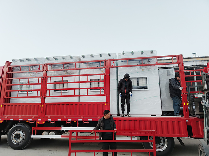 汽車制造業(yè)焊煙除塵項(xiàng)目順利發(fā)貨 (2).jpg 汽車制造業(yè)焊煙除塵項(xiàng)目順利發(fā)貨 (2).jpg