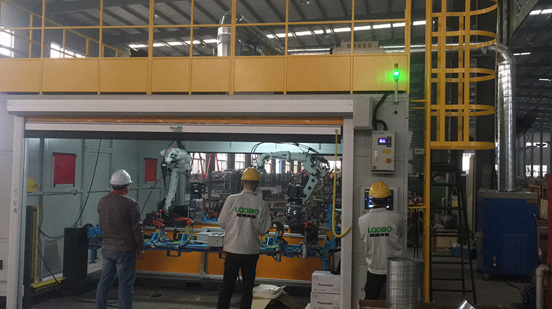 焊接機器人除塵 (2).jpg 焊接機器人除塵 (2).jpg