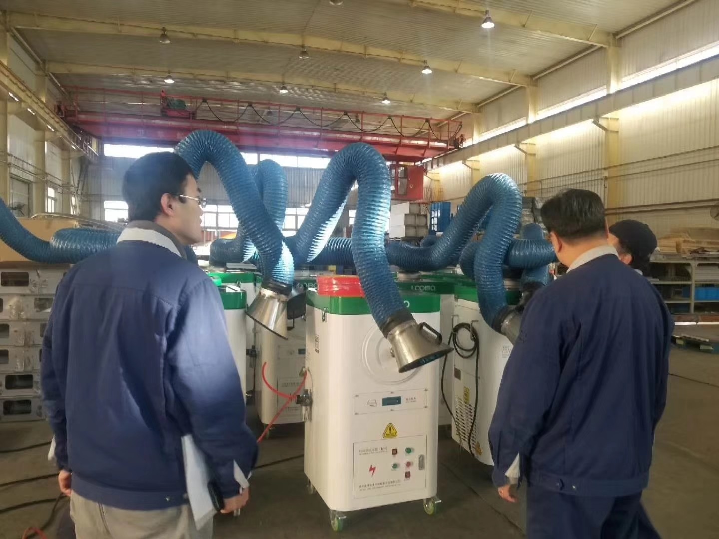 焊接除塵設備 (2).jpg 焊接除塵設備 (2).jpg