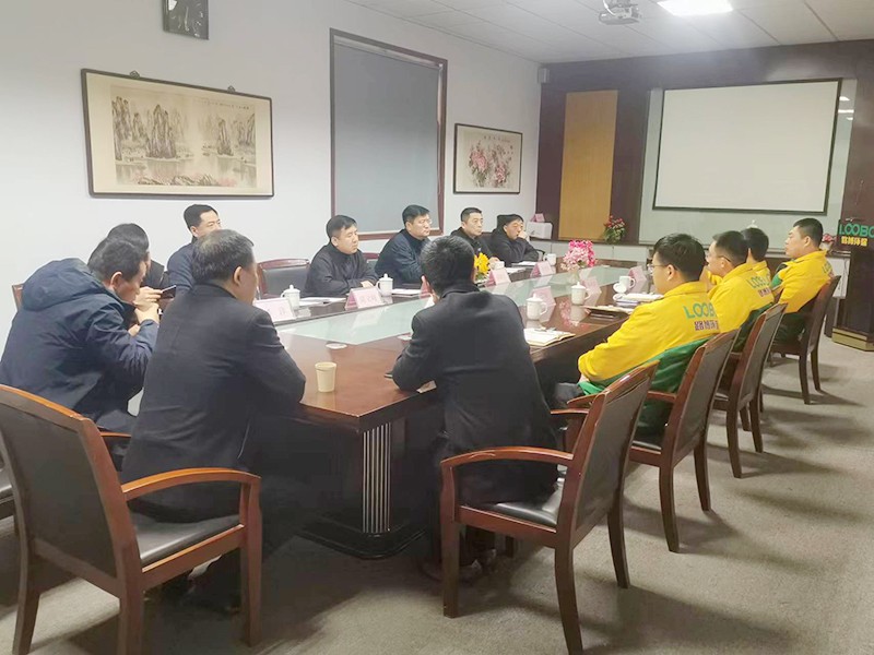 輝南縣政府領(lǐng)導(dǎo)蒞臨我司考察交流.jpg