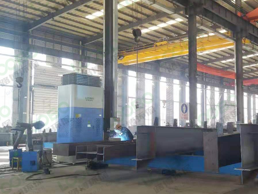 工廠搬遷都不怕，自循環(huán)焊煙凈化器，無(wú)需鋪設(shè)管道，讓除塵更靈活.jpg